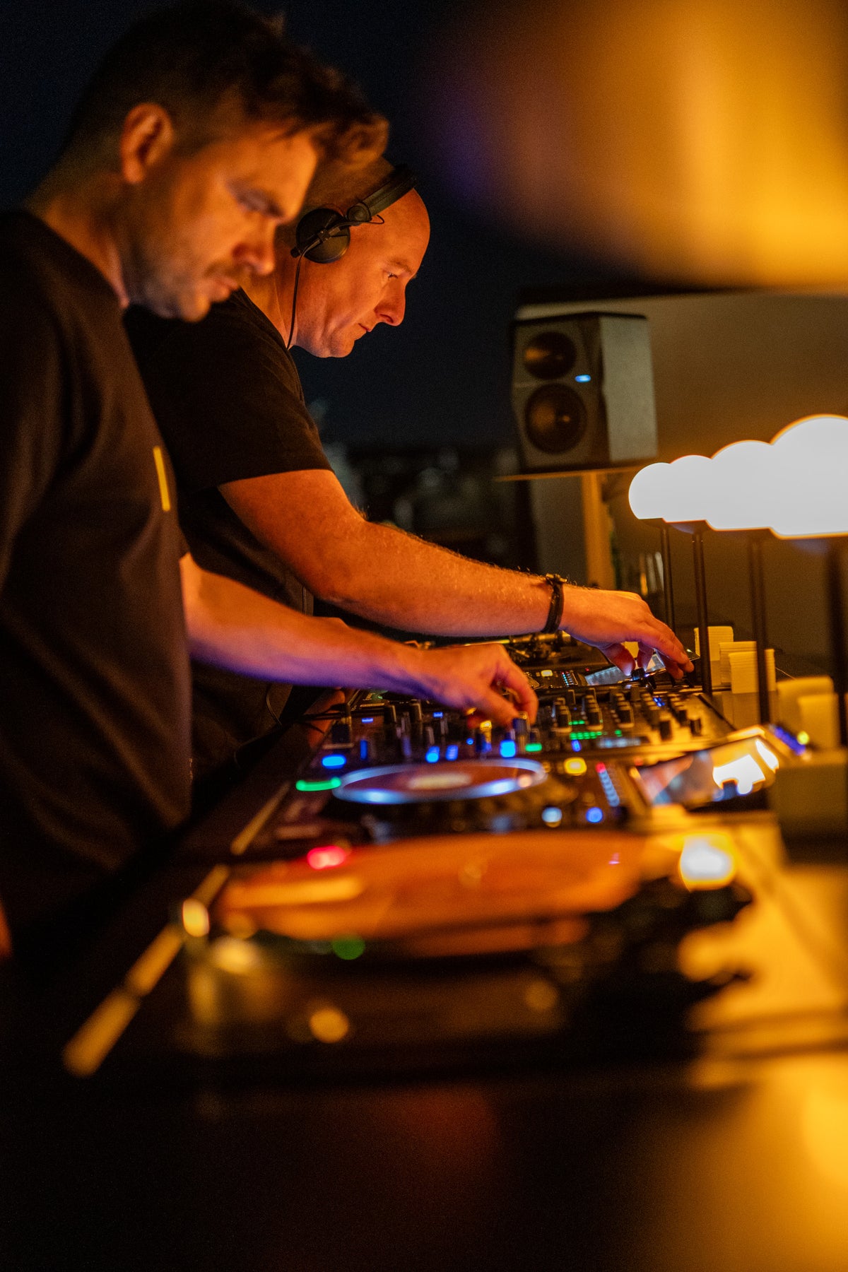 Geert Van Riet and Ben Depuydt behind the decks at We Are Klank, The Rooftop Edition